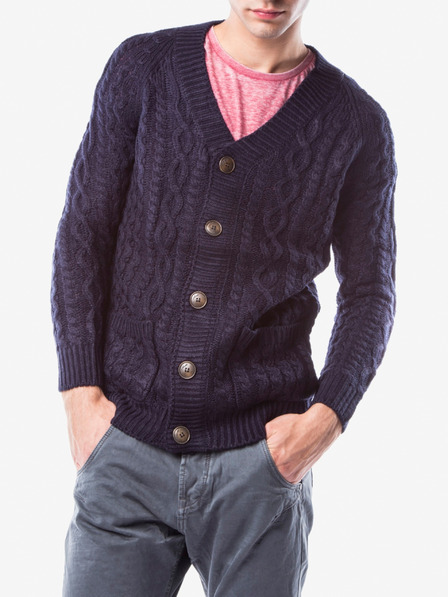 Alcott Pullover