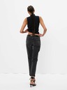 GAP girlfriend mid rise Washwell Jeans