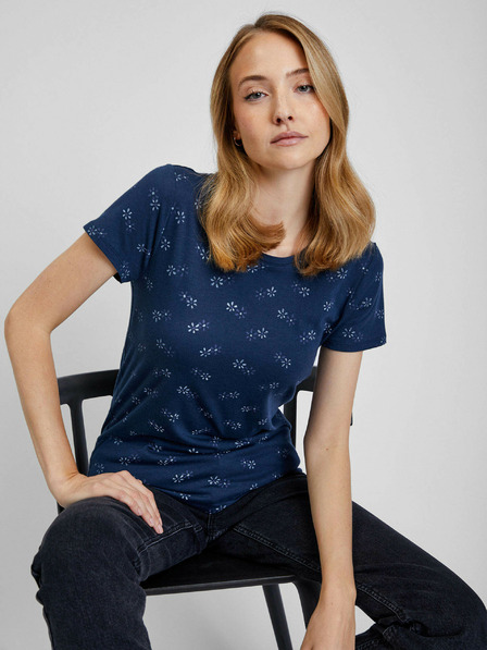 GAP T-Shirt